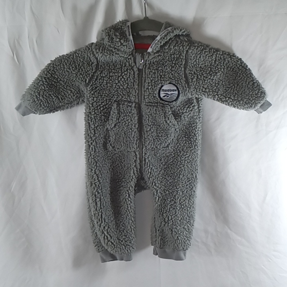 Boys Reebok outerwear size 3-6 months - Picture 1 of 2